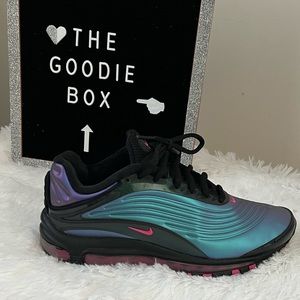 Air max deluxe